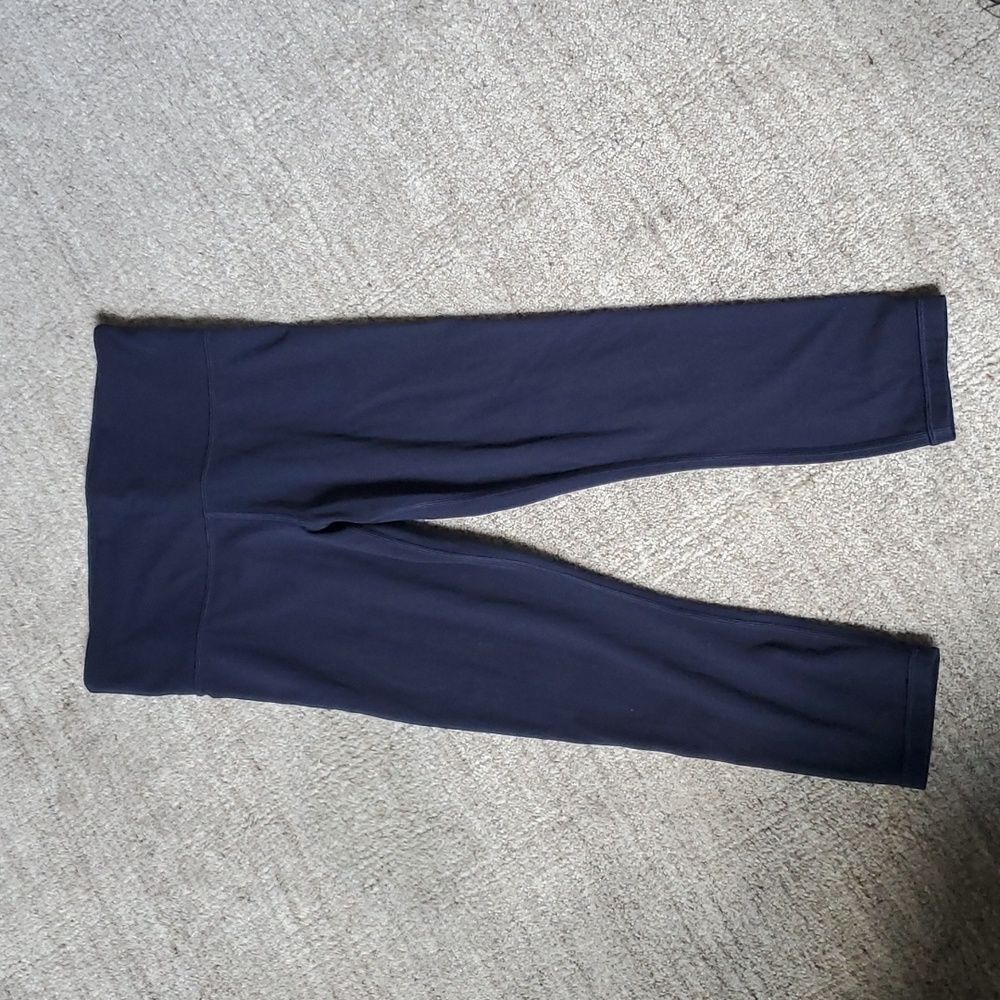 Athleta Elation Capri Leggings Small